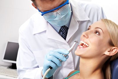 When To Visit An Emergency Dentist In Edinburg